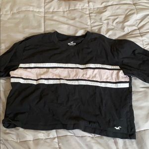 Cropped Hollister boyfriend shirt